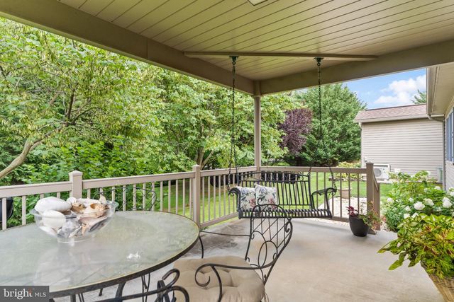 317 WOODVALE DR, Chambersburg, PA 17201