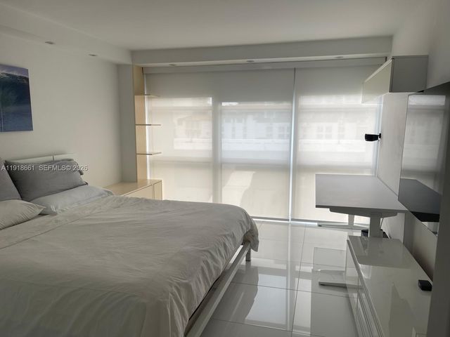 16909 N Bay Rd 716, Sunny Isles Beach, FL 33160