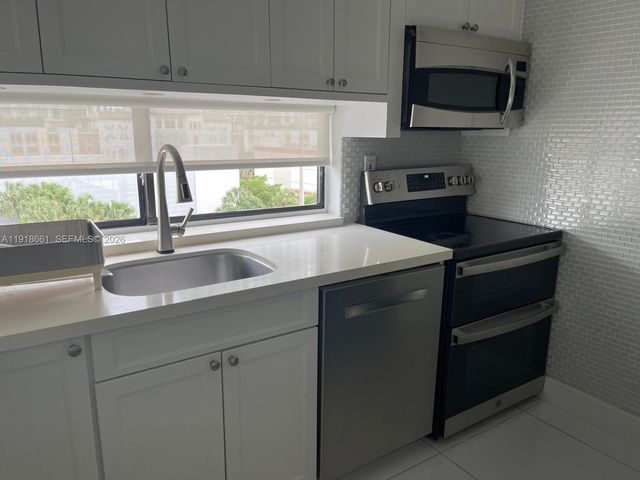 16909 N Bay Rd 716, Sunny Isles Beach, FL 33160