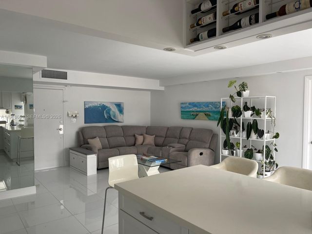 16909 N Bay Rd 716, Sunny Isles Beach, FL 33160