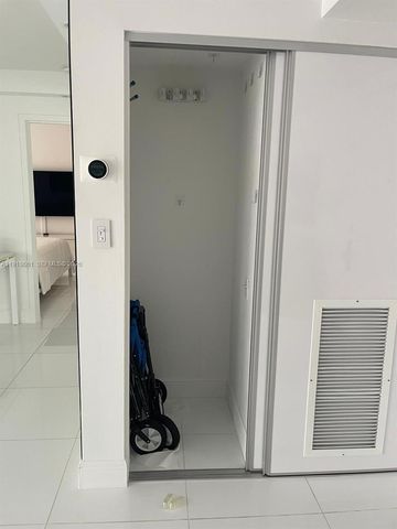 16909 N Bay Rd 716, Sunny Isles Beach, FL 33160