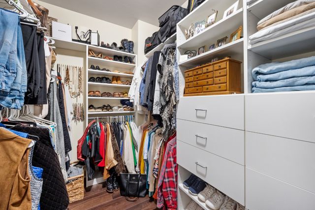 107 Village Cir, Lebanon, TN 37087