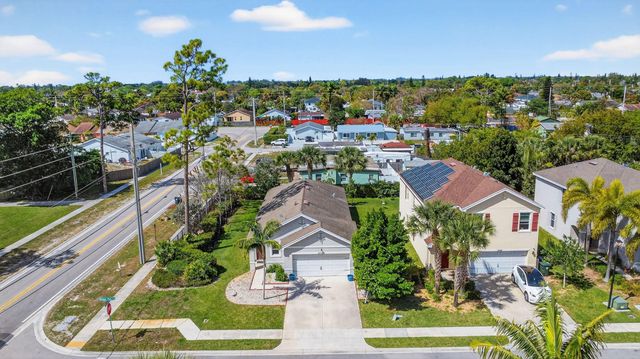3750 Whitney Park Lane, Greenacres, FL 33463