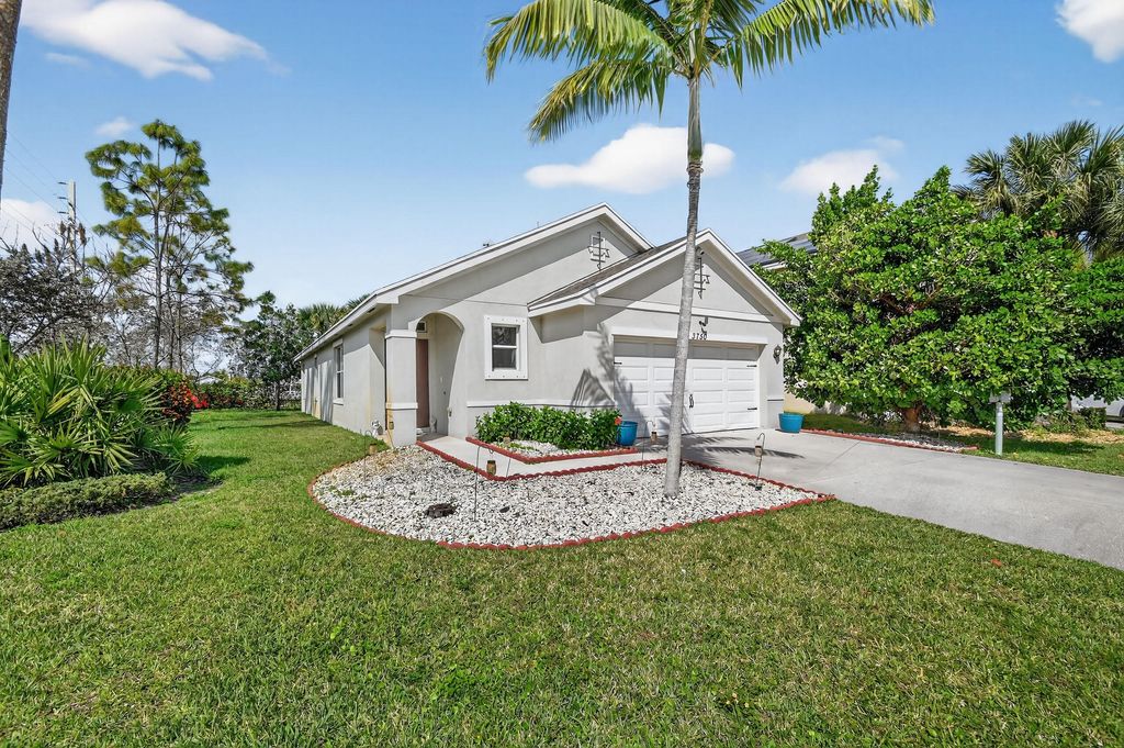 3750 Whitney Park Lane, Greenacres, FL 33463
