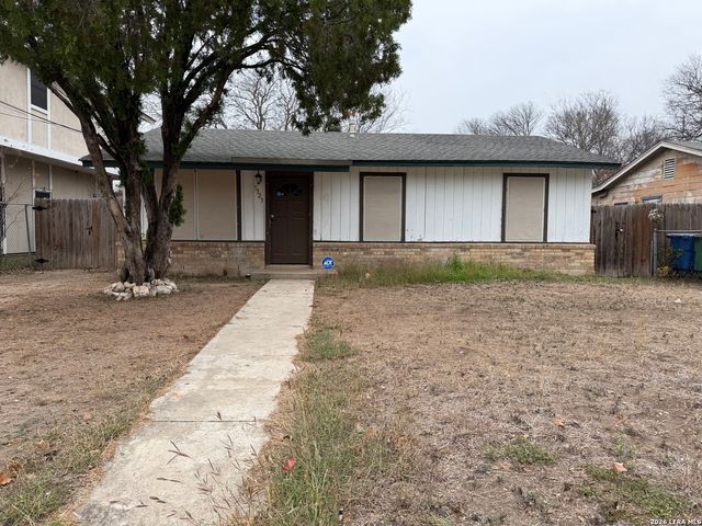 5323 El Paso, San Antonio, TX 78237