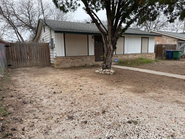 5323 El Paso, San Antonio, TX 78237
