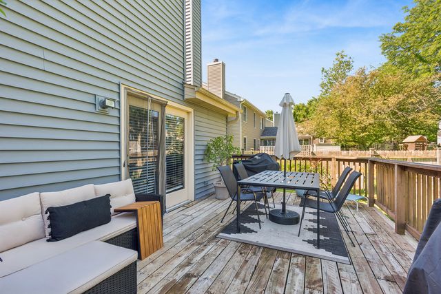 1611 Beels Court, Batavia, IL 60510