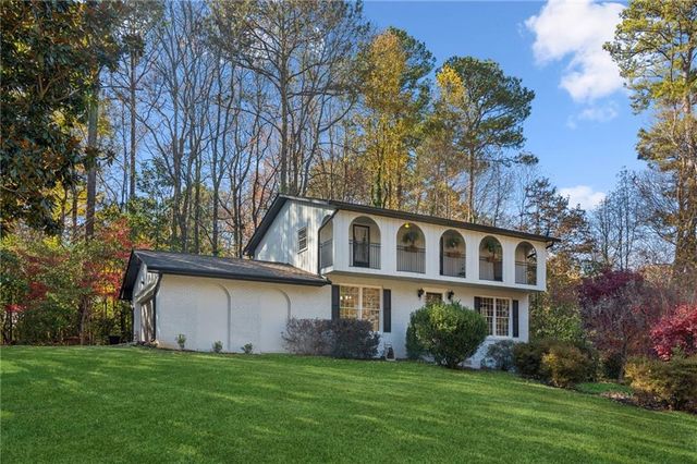 4894 Macbain Lane, Dunwoody, GA 30360