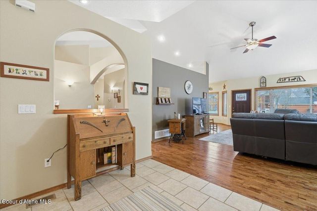 1224 W Bentwood LOOP, Coeur D'alene, ID 83815