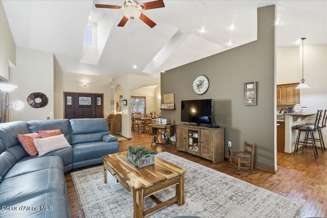 1224 W Bentwood LOOP, Coeur D'alene, ID 83815