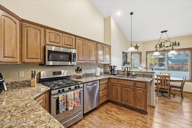 1224 W Bentwood LOOP, Coeur D'alene, ID 83815