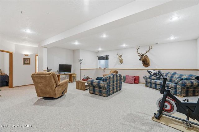 1224 W Bentwood LOOP, Coeur D'alene, ID 83815