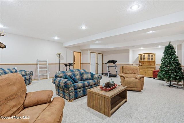 1224 W Bentwood LOOP, Coeur D'alene, ID 83815