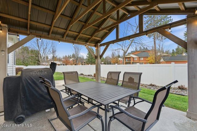 1224 W Bentwood LOOP, Coeur D'alene, ID 83815