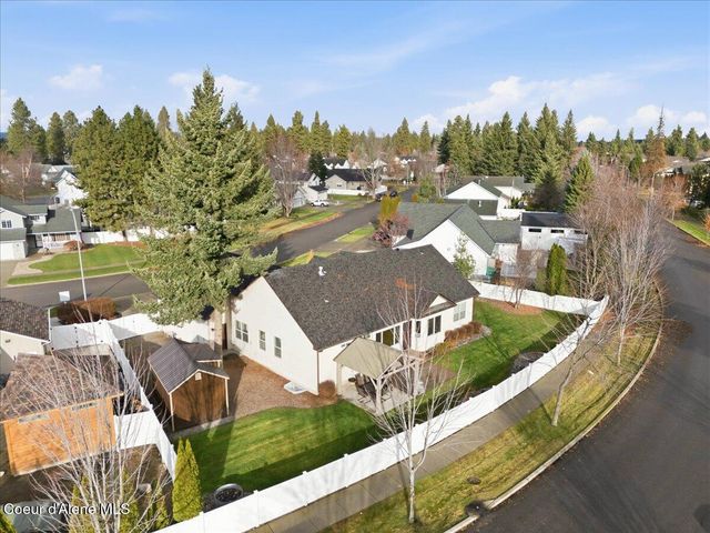 1224 W Bentwood LOOP, Coeur D'alene, ID 83815