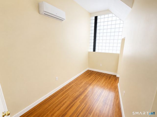 105 Bank Street 1F, Waterbury, CT 06701