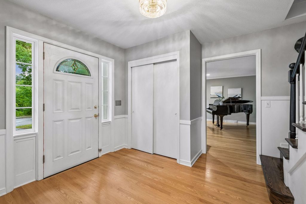 99 Forestdale Road, Minneapolis, MN 55410 — photo 4