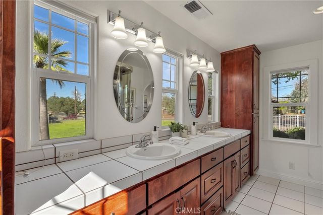 1139 12th Street, Oroville, CA 95965