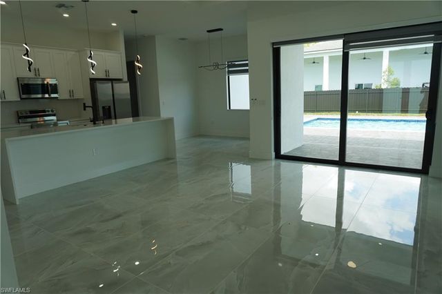 2523 SW 18th AVE, Cape Coral, FL 33914