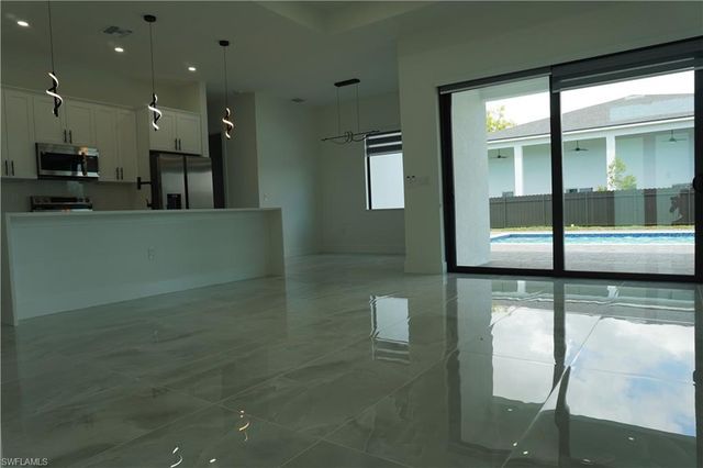 2523 SW 18th AVE, Cape Coral, FL 33914