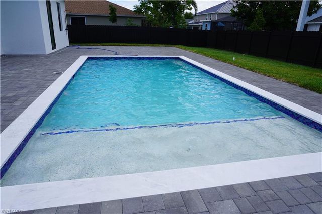 2523 SW 18th AVE, Cape Coral, FL 33914