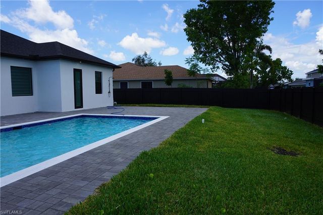 2523 SW 18th AVE, Cape Coral, FL 33914