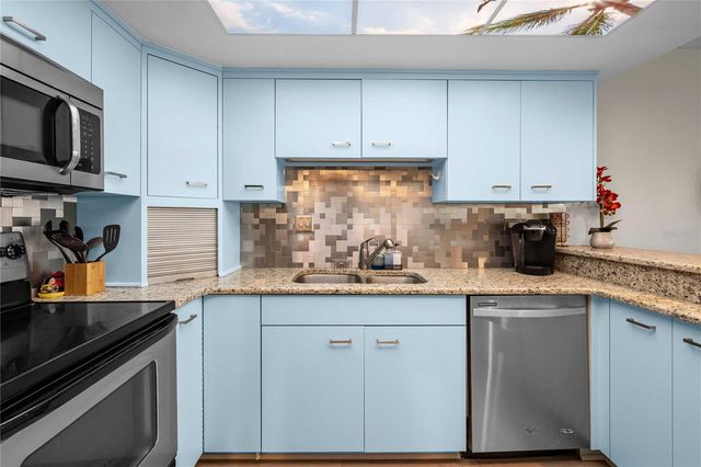 450 TREASURE ISLAND CAUSEWAY 311, St Petersburg, FL 33706