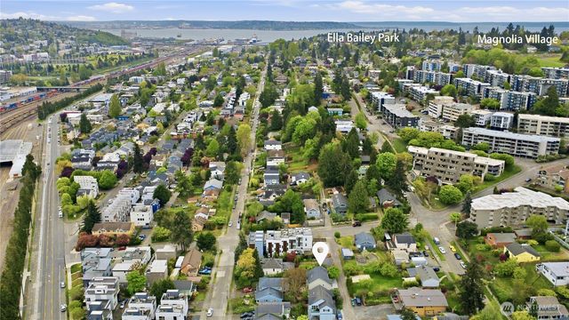 3813 23rd Avenue W, Seattle, WA 98199