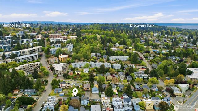 3813 23rd Avenue W, Seattle, WA 98199