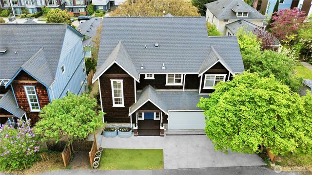 3813 23rd Avenue W, Seattle, WA 98199
