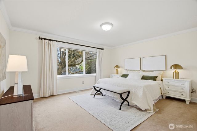 3813 23rd Avenue W, Seattle, WA 98199