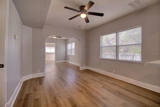 675 16TH AVENUE S 1, St Petersburg, FL 33701