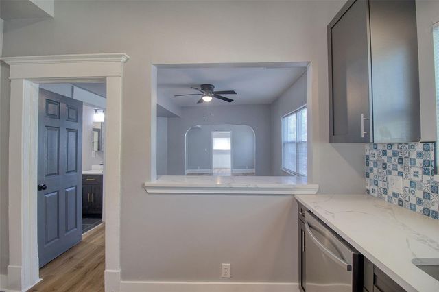 675 16TH AVENUE S 1, St Petersburg, FL 33701