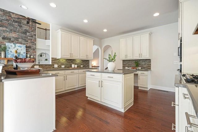 318 Heritage Overlook, Woodstock, GA 30188