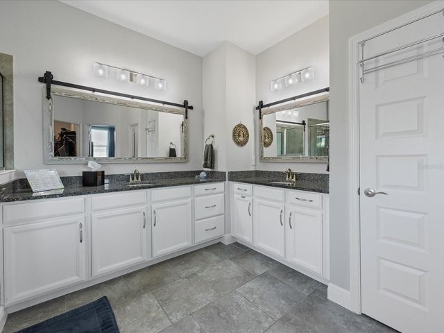 10170 ATWATER BAY DRIVE, Winter Garden, FL 34787