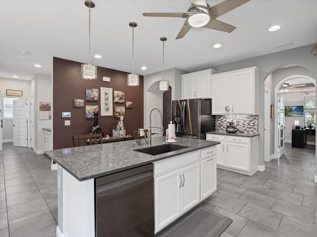 10170 ATWATER BAY DRIVE, Winter Garden, FL 34787