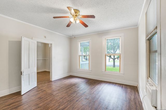 114 SHORT ST, Boerne, TX 78006