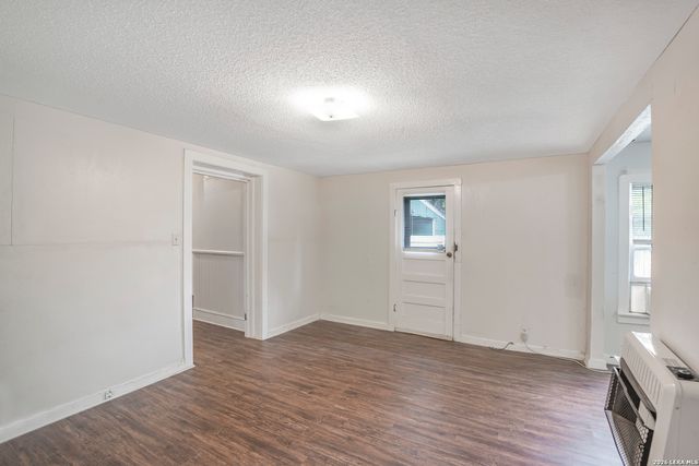 114 SHORT ST, Boerne, TX 78006