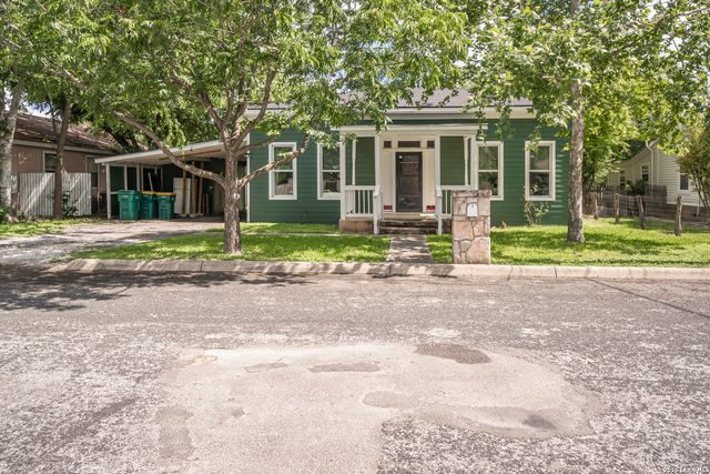 114 SHORT ST, Boerne, TX 78006