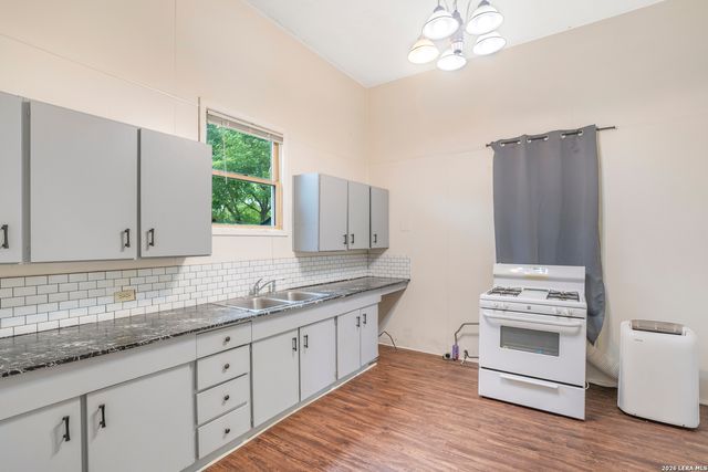 114 SHORT ST, Boerne, TX 78006