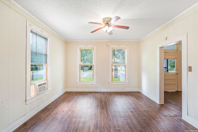 114 SHORT ST, Boerne, TX 78006