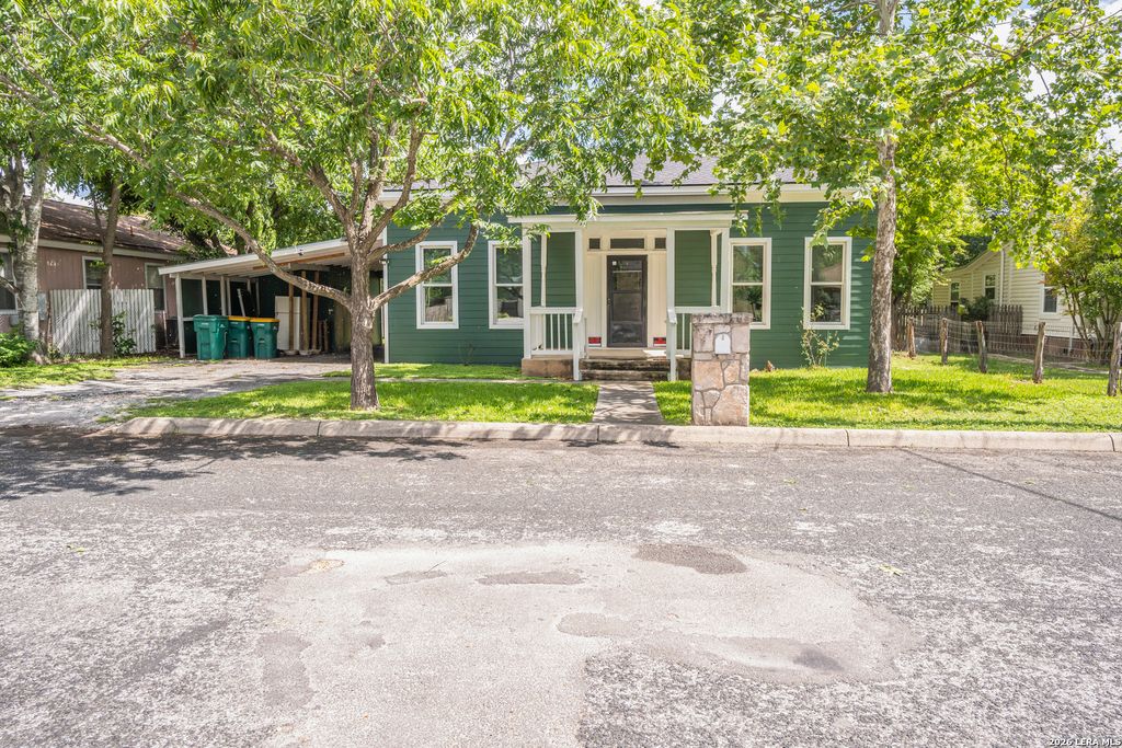 114 SHORT ST, Boerne, TX 78006
