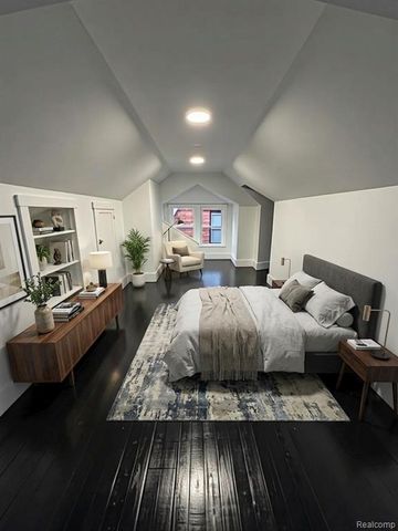 17545 Pennington Drive, Detroit, MI 48221