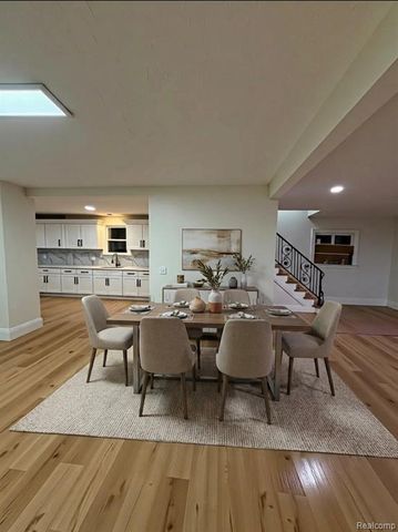 17545 Pennington Drive, Detroit, MI 48221