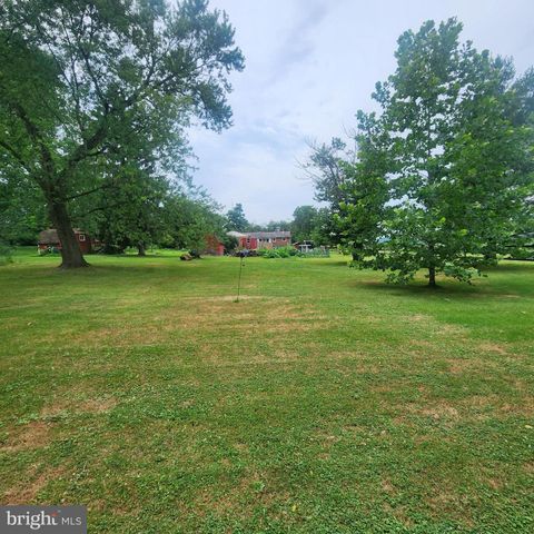 493 CRISWELL DRIVE, Boiling Springs, PA 17007