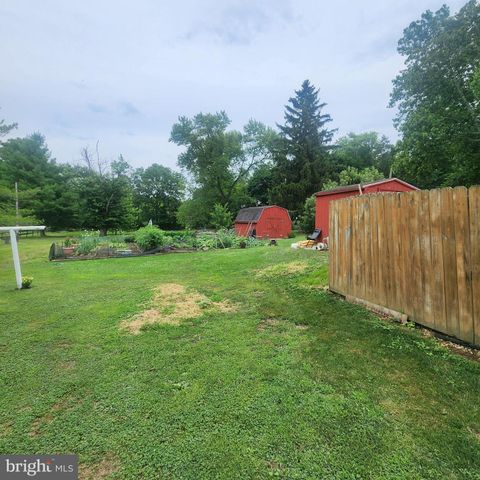 493 CRISWELL DRIVE, Boiling Springs, PA 17007