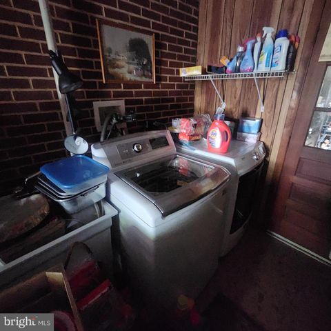 493 CRISWELL DRIVE, Boiling Springs, PA 17007