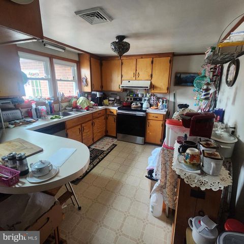 493 CRISWELL DRIVE, Boiling Springs, PA 17007