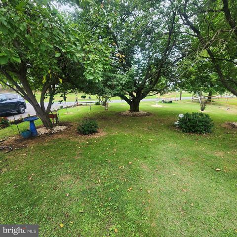 493 CRISWELL DRIVE, Boiling Springs, PA 17007