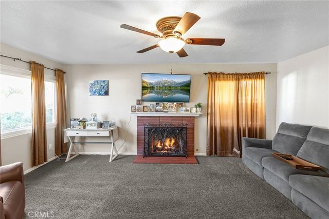 1189 Mesa Verde, San Bernardino, CA 92404